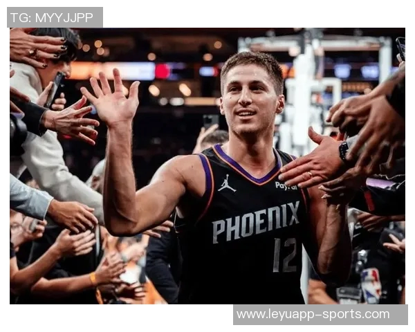 吉莱斯皮三分球手感火热砍下28分创太阳控卫新高纪录