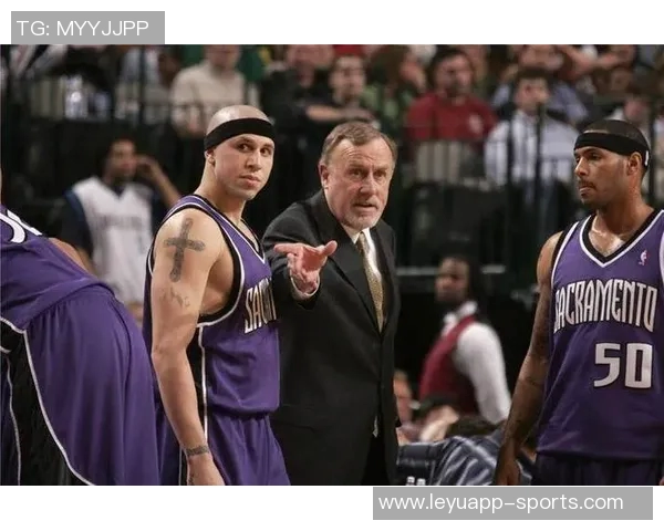 阿德尔曼称雷霆在西部领跑湖人火箭马刺紧随其后争夺季后赛席位